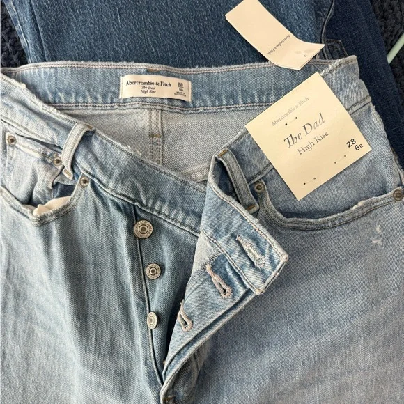 Abercrombie & Fitch Light Blue Denim Jeans - Picture 2 of 4